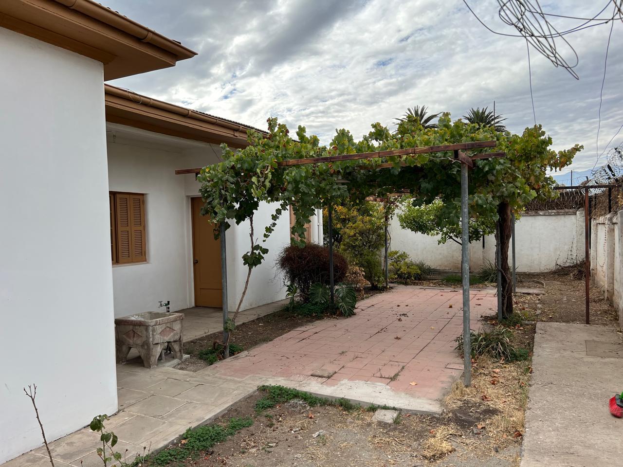 Uso mixto comercial y habitacional — Los Andes